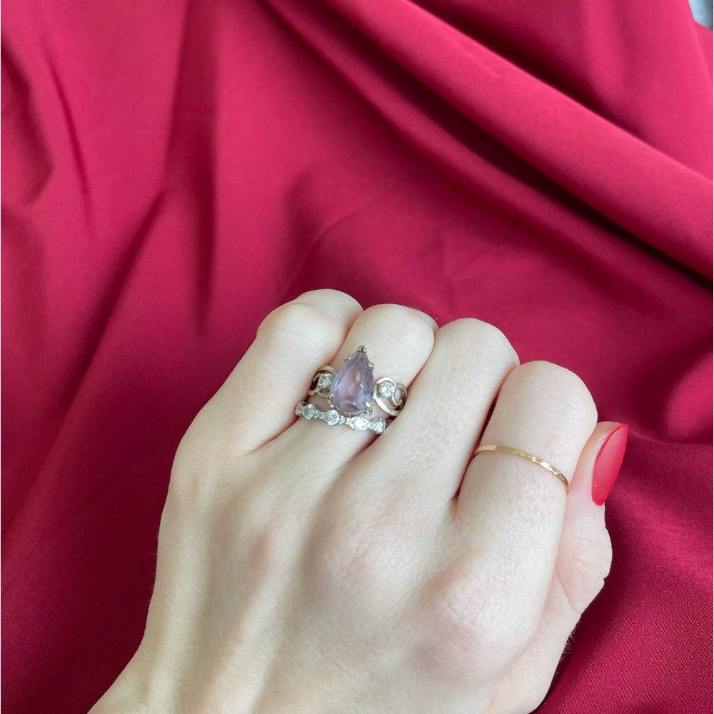Solid 14k Vintage Ring - Picture 12 of 12